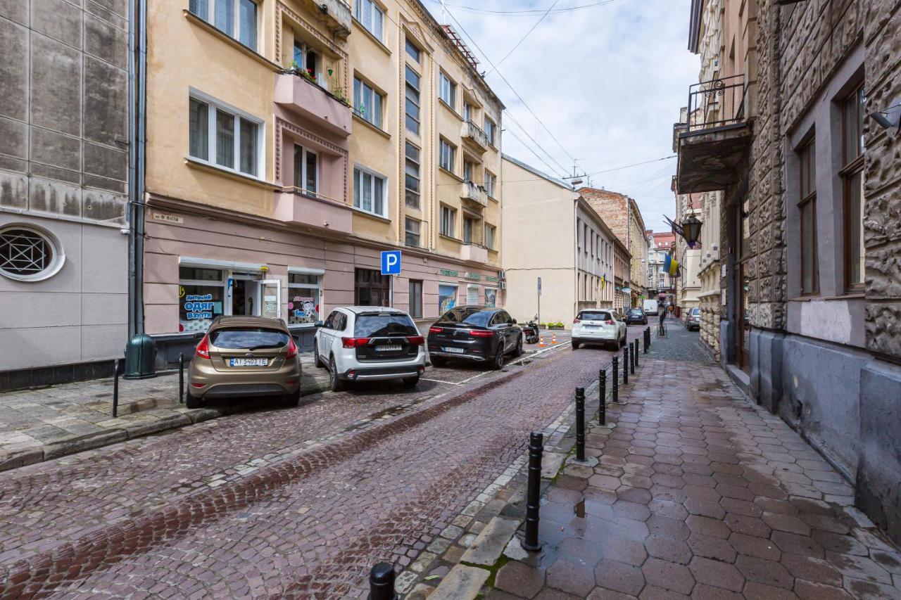 Сучасна Квартира У Львові Вулиця Дарії Гусяк 9 Kültér fotó